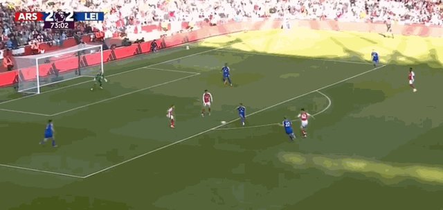 1727548882175049640.gif 【英超】阿森纳4比2险胜莱斯特城,特罗萨尔绝杀