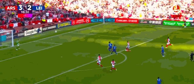 1727539356463026485.gif 【英超】阿森纳4比2险胜莱斯特城,特罗萨尔绝杀