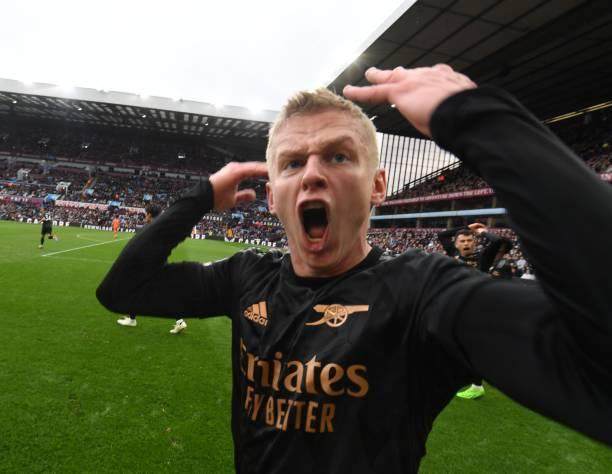 枪手72小时夺回榜首！大马丁“潜伏”导演戏剧性逆转