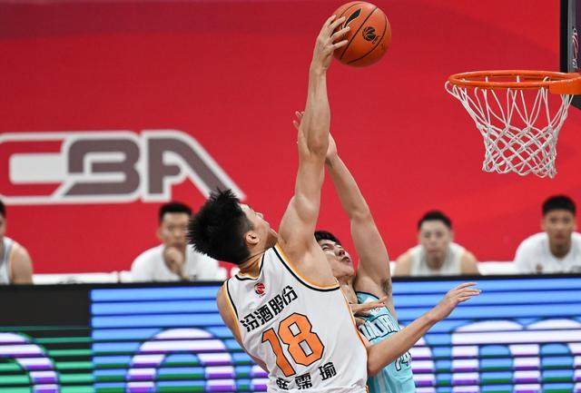 【早报】卫冕冠军魔咒？坎特将因伤无缘世界杯！